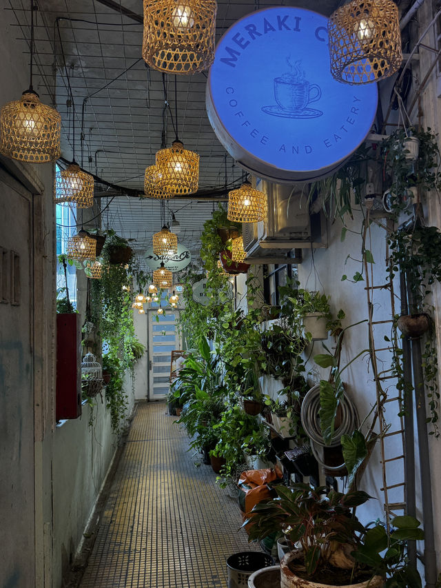 Exploring Saigon Cafe Apartment