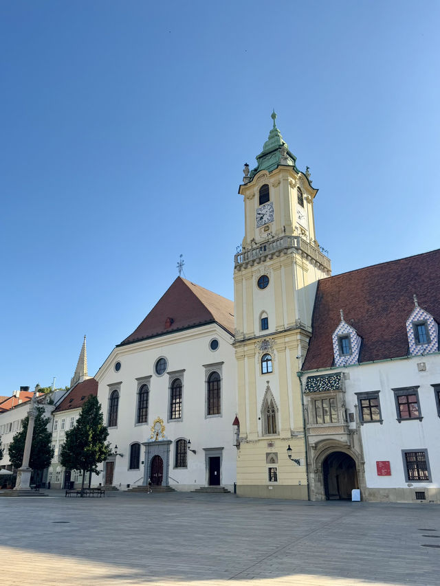 	I GOT LOST IN BRATISLAVA’S OLD TOWN — AND LOVED EVERY SECOND!