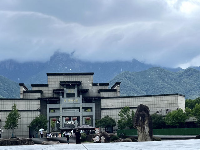 🙏 Jiuhuashan: Just Got Back, and It's Truly a Spiritual Experience! 💫