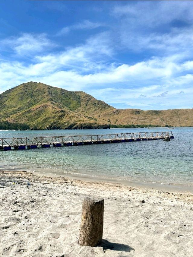 Anawangin Cove: A Hidden Gem in Zambales Anawangin Cove: A Hidden Gem in Zambales
