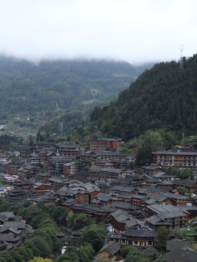 Lookout Above the Sea of Clouds: How Xijiang Turns Time into Landscape