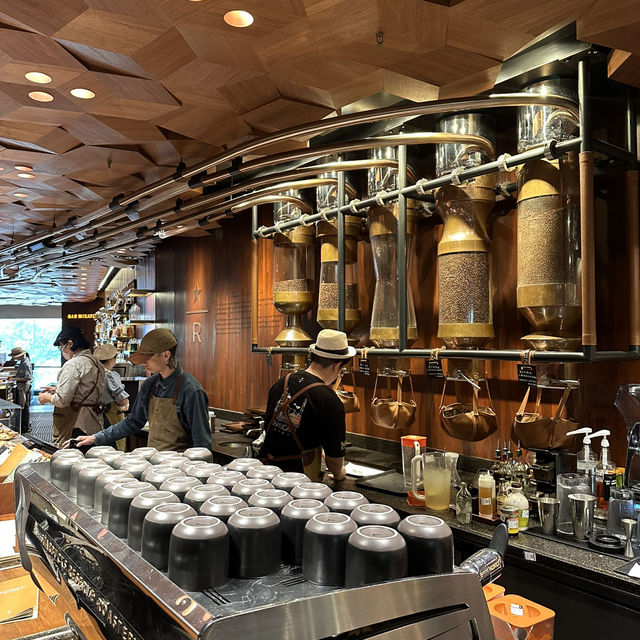 上海嘅 Starbucks Reserve Roastery 上海星巴克臻選烘焙工坊體驗☕️