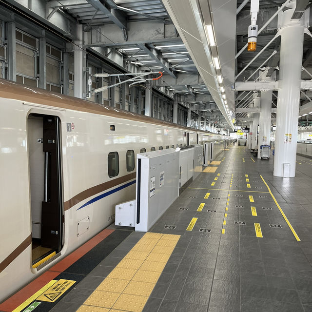 體驗日本北陸新幹線🚄