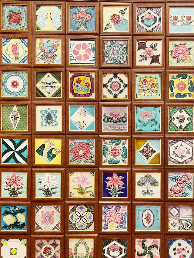 🏡 Erkan Village Tile Art: Penghu's Living Museum of Ceramic Poetry! 🎨