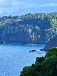 🌺 Waiʻanapanapa State Park – Maui’s Black Sand Paradise