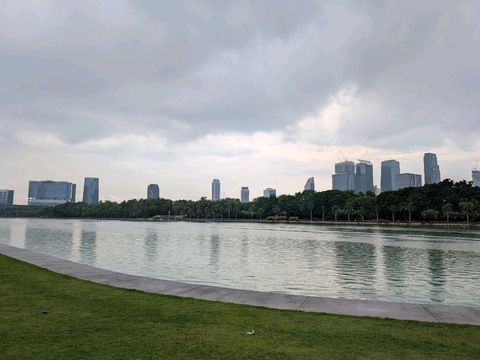 An Oasis of Calm in Bangkok's Heart An Oasis of Calm in Bangkok's Heart