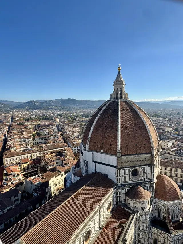 Another Masterpiece Completing the Cathedral: Giotto's Bell Tower