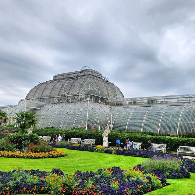 Relaxing Escape at Kew Gardens Relaxing Escape at Kew Gardens