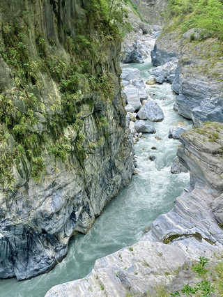 Taroko Gorge Travel Guide 🌿 What to Know Before You Go