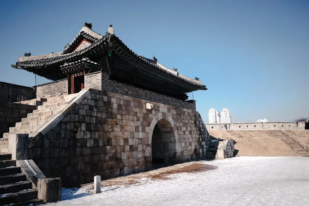 🇰🇷 서울 탈출: 수원, 유네스코 과수원, 그리고 프라이드 치킨
