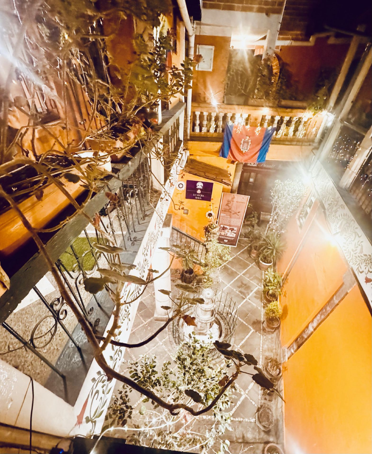 Quito's Calle La Ronda: A Guide to Nightlife and Local Eats