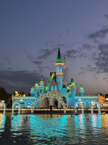 Would you boom a trip just because a place looks beautiful? 