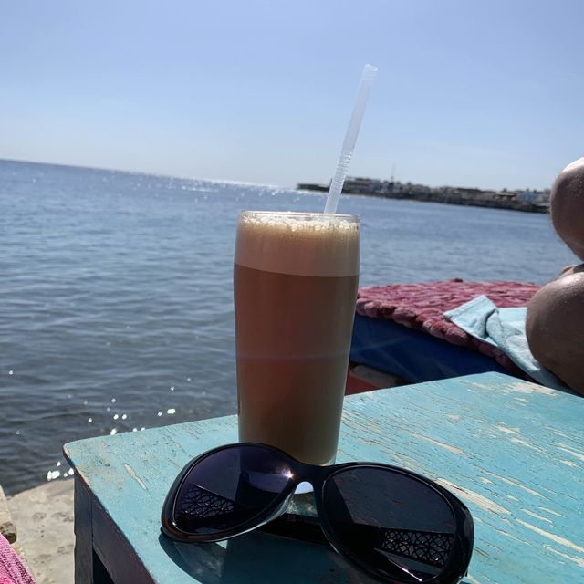 Breakfast on the beach at Yalla Bar Dahab 