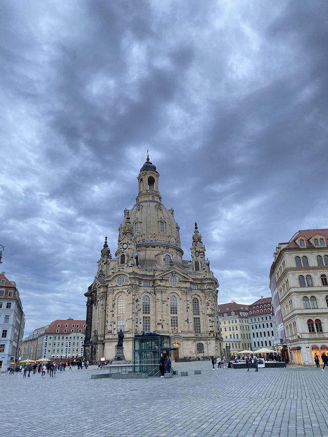 DRESDEN 🇩🇪 - CITY OF CASTLES 