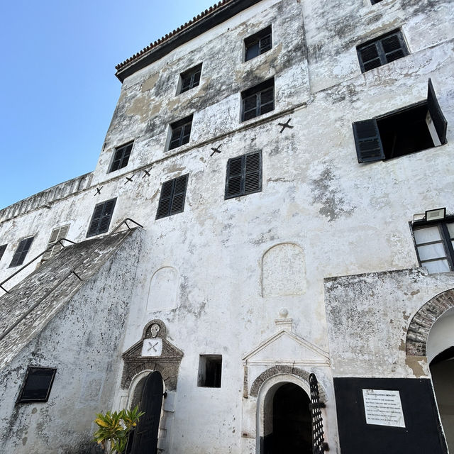 The Elmina Castle : UNESCO WORLD HERITAGE CENTER