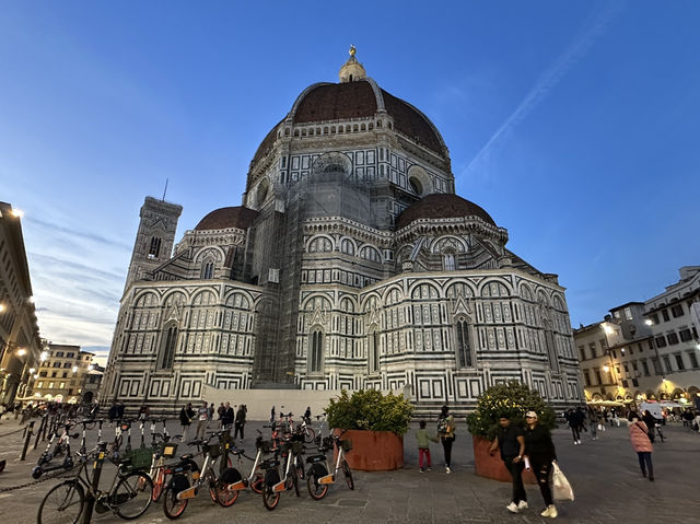⛪ Florence Cathedral: A Dome That Touches the Sky 🇮🇹✨