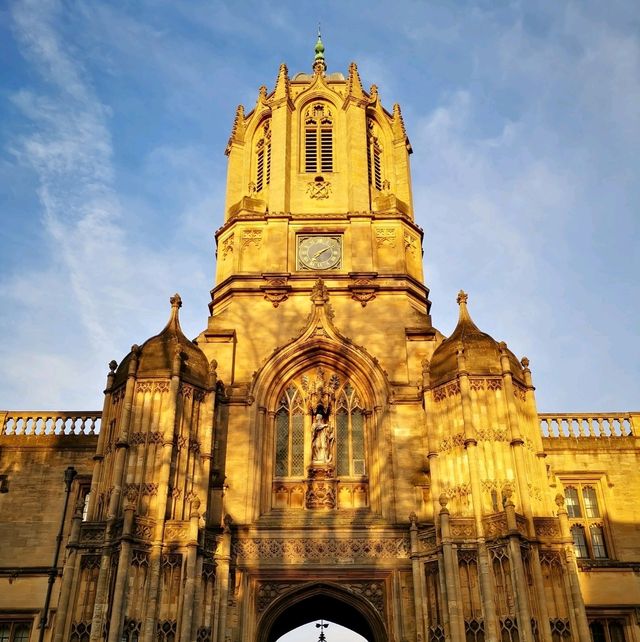 Wandering Through Oxford: A City of Spires and Stories