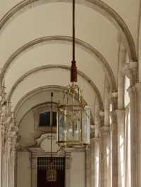 Madrid’s Royal Palace. A date with aristocracy that won’t break the bank