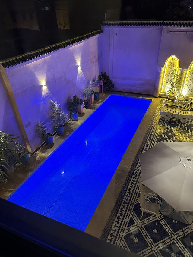 Palais Shazam Hotel 