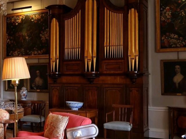 🏛 Sledmere House, Yorkshire – Georgian Grandeur with Lived-In Charm