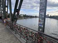 Budget Budget Budget Frankfurt Trip – Trust
