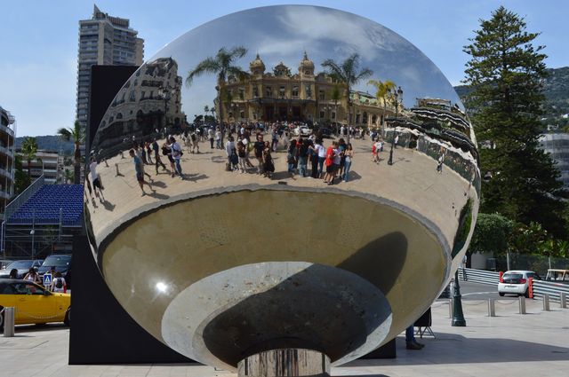 Monaco in One Day: A Glamorous Mediterranean Escape 🇲🇨🌊 Monaco in One Day: A Glamorous Mediterranean Escape 🇲🇨🌊