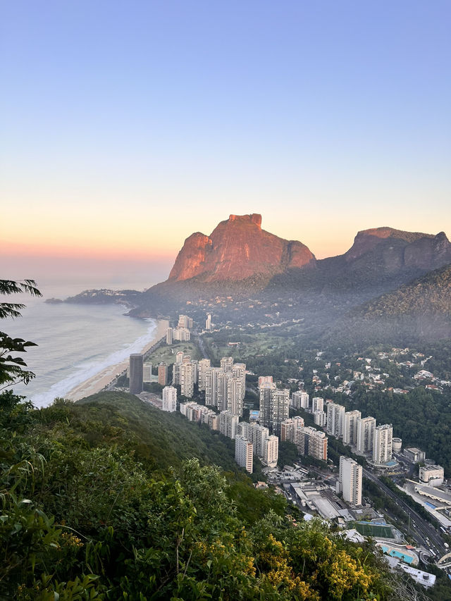 Two Brothers Mountain Lookout trail 🌆 🇧🇷 