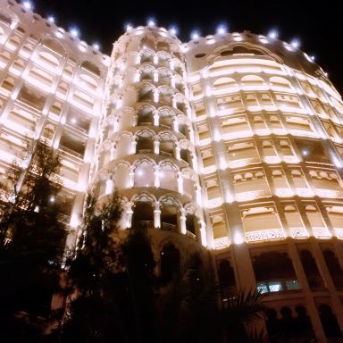 Arabian Elegance Unveiled: Waldorf Astoria Ras Al Khaimah 🇦🇪