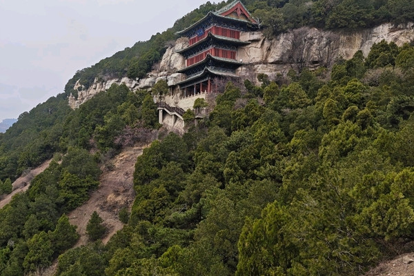 天龍山：壮観な断崖の寺院と古代の仏教石窟 。 | Trip.com 太原