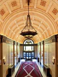 A peek into the Fairmont Peace Hotel 🏨