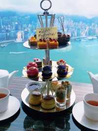 Go to Hong Kong❗️It's really hard to resist the sea view room at The Ritz-Carlton Hong Kong!!