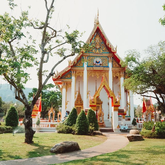 遊泰國🇹🇭布吉百年查龍寺