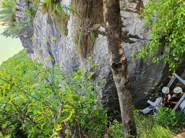 Jigongling Feilada is testing the edge of death crazily