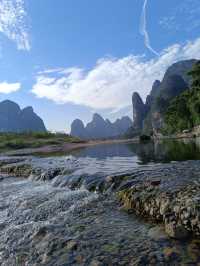總要去看一次桂林的山水吧！