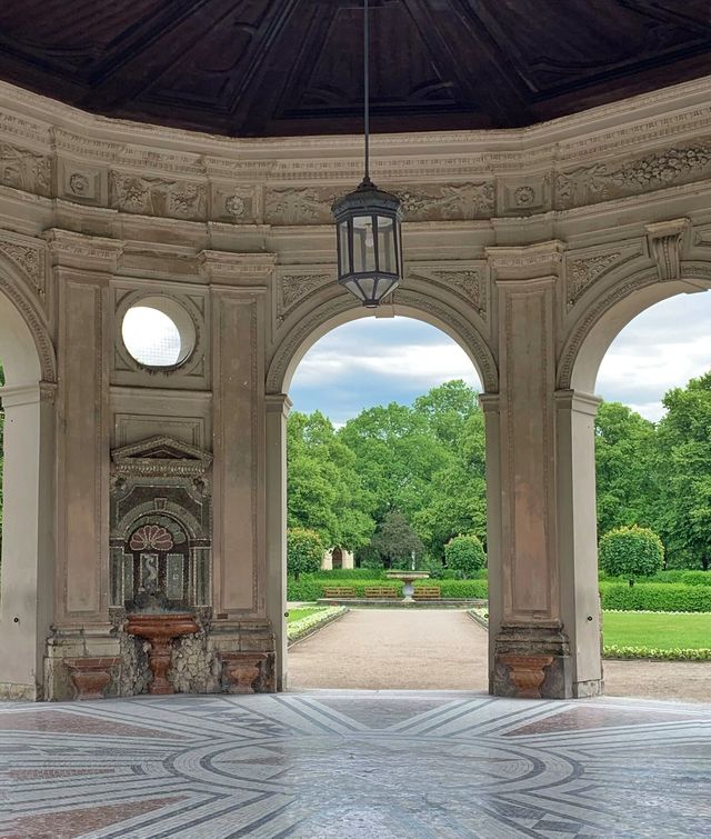 走進慕尼黑王宮花園，感受歐洲古典園林的魅力"