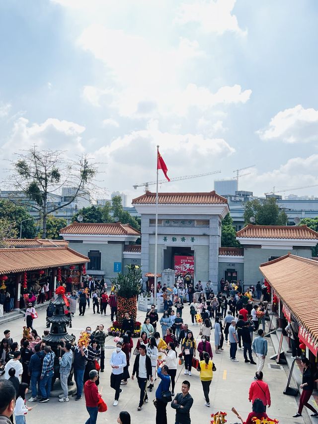 龍年來廣州黃大仙拜拜哦  
