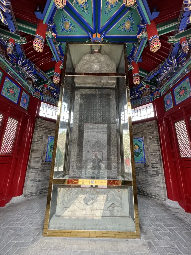Xi'an Travel Guide | Guangren Temple - See Buddha in Blossom/Pray for Peace of Mind