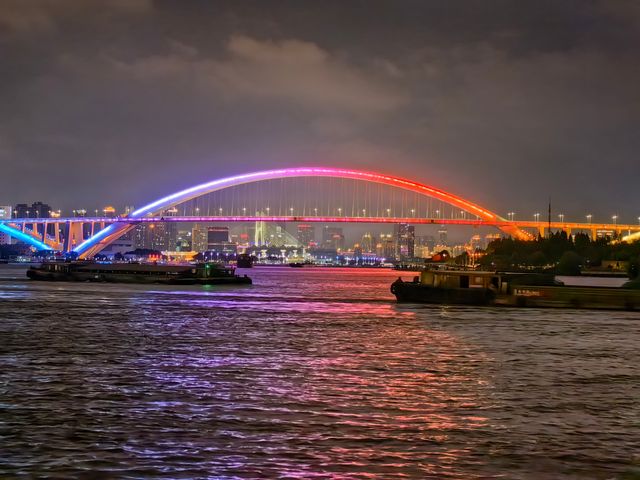 城市漫步｜夏日的夜晚就去濱江乘風涼吧！