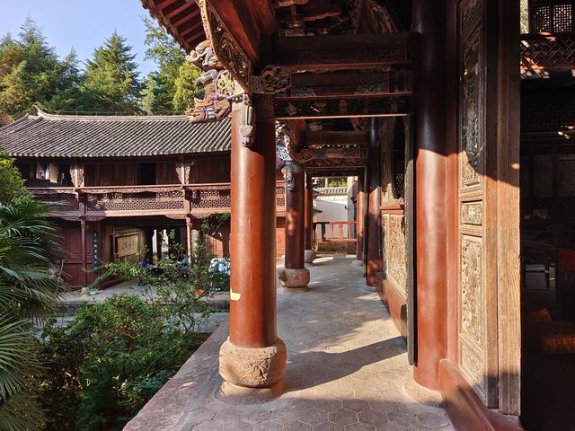 巍寶山
