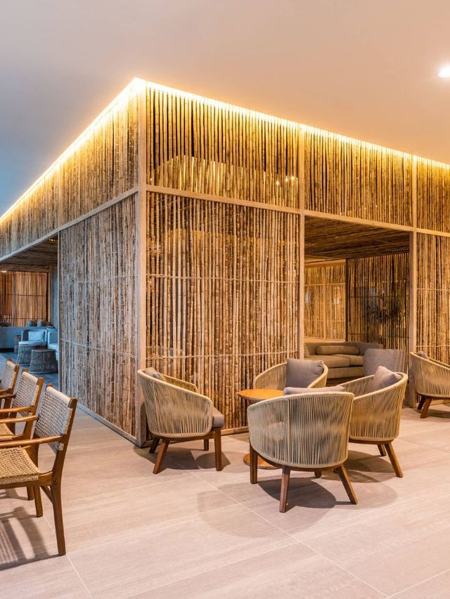 🌴 Santa Marta's Marriott Magic: A Tropical Haven! 🍹