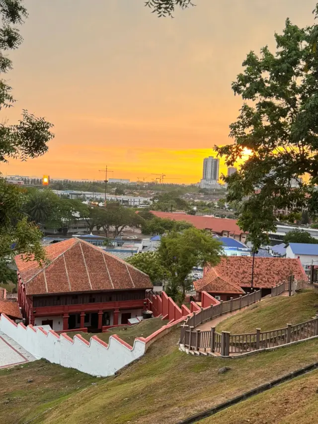 Post-00s female college student travels to Malaysia - Kuala Lumpur