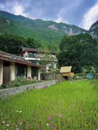 貴州山野裡的必住民宿，枕宿·枕山河峽谷民宿！