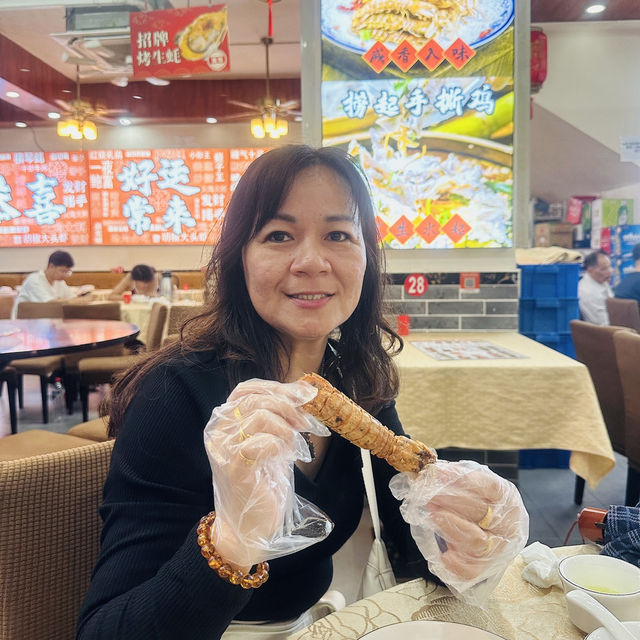 Fresh seafood in Zhuhai - A local famous restaurant 🦞🦪🦐