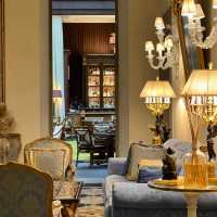 Four seasons hotel in Florence Italy is literally a fairly tale .