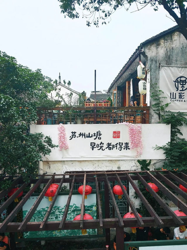你敢相信蘇州貧困家庭吃大閘蟹度日。