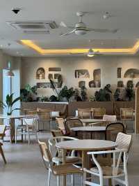 Discover My Favorite Coffee Shop in Aewol, Jeju Island!
