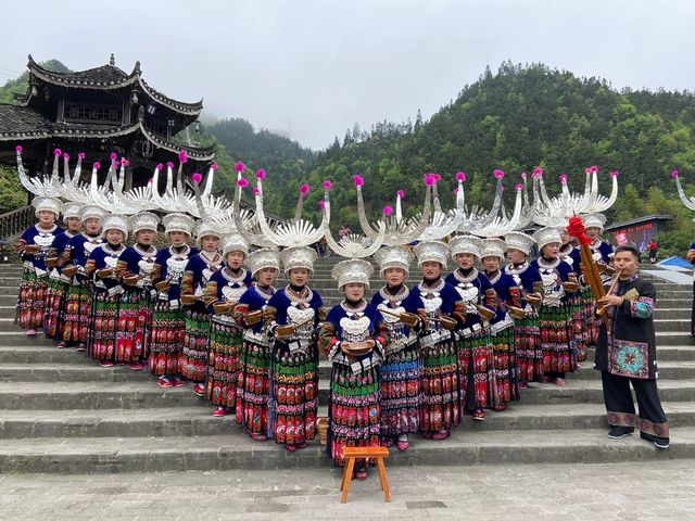 帶著父母去旅行之貴州十日。