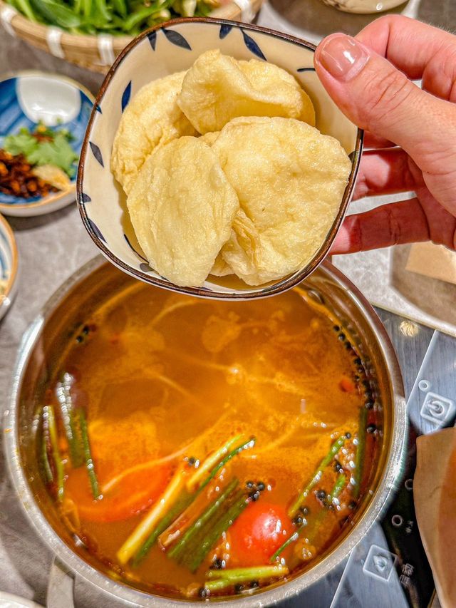 你還真別說貴州酸湯火鍋吃了真會上癮……