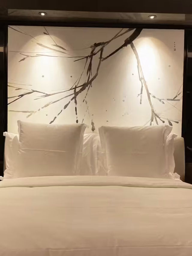 璀璨天際，廣州塔下的四季時光——廣州四季酒店