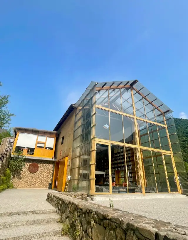 桐廬！住進山野治癒系民宿！